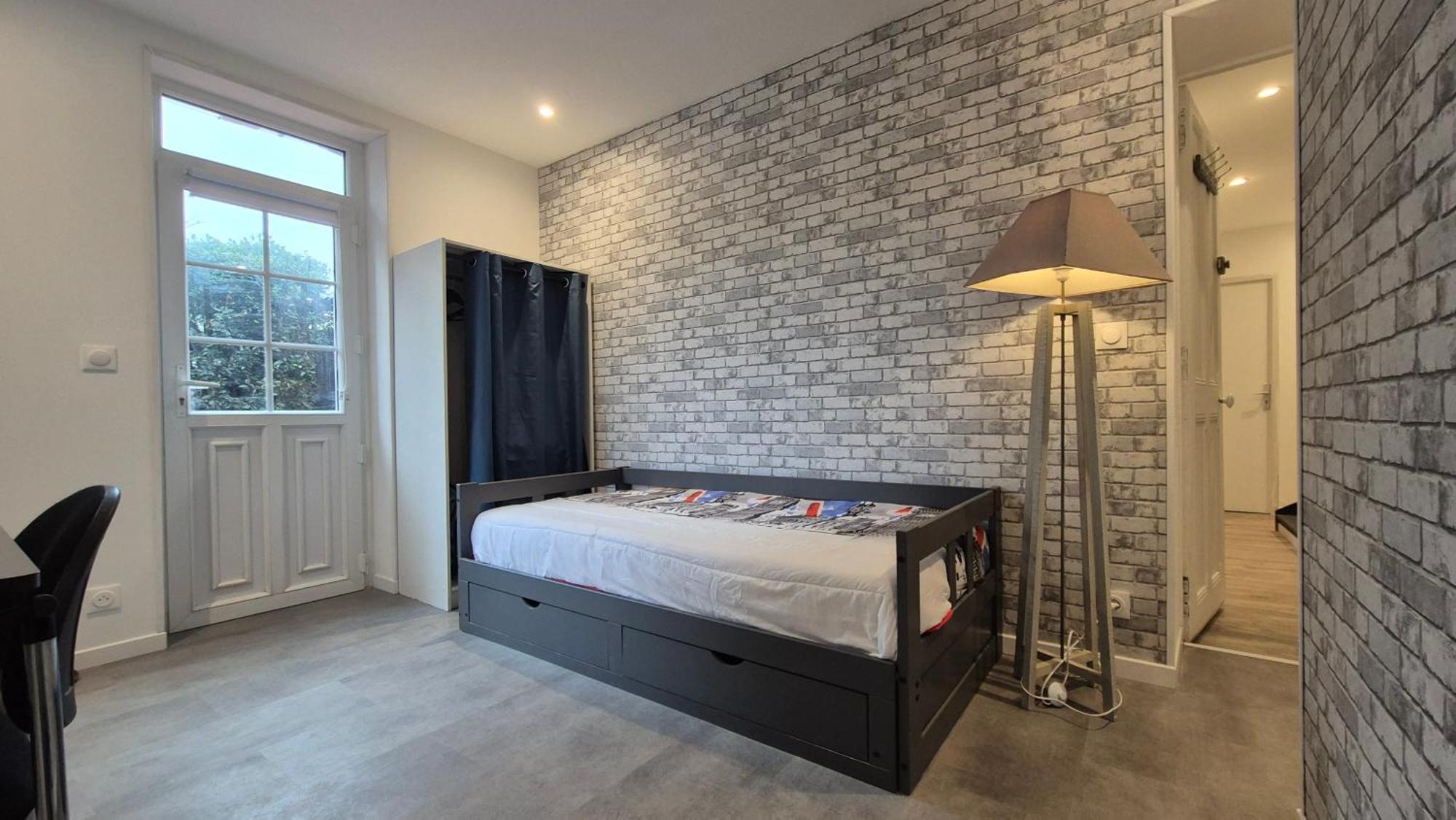Holiday home Maison Les Glycines Rouen